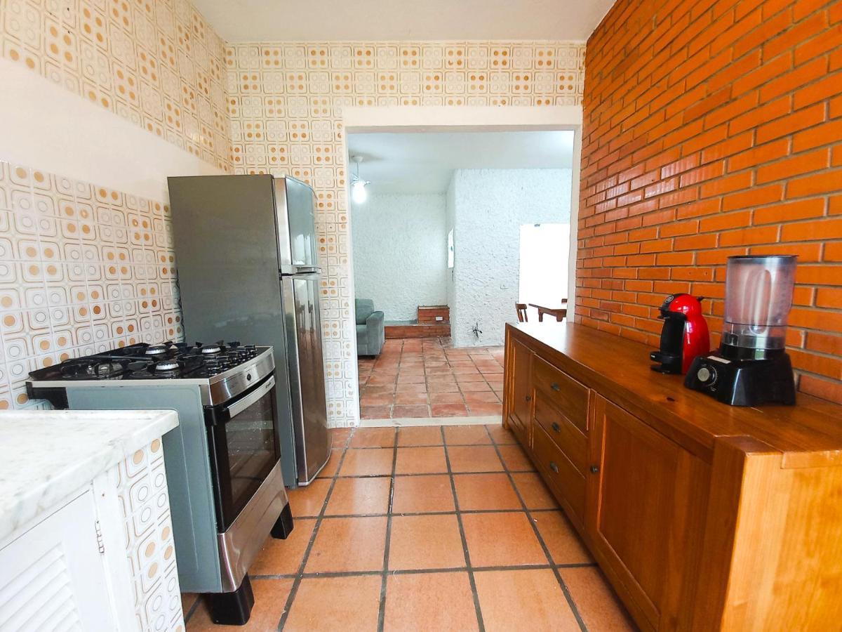 Casa de férias Casa Jardim Com 5 Quartos Em